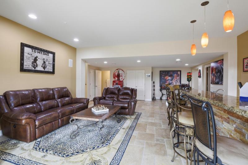 Lower Level Wet Bar