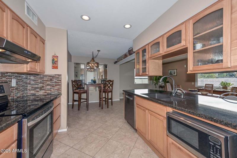 Kitchen-Breakfast Room