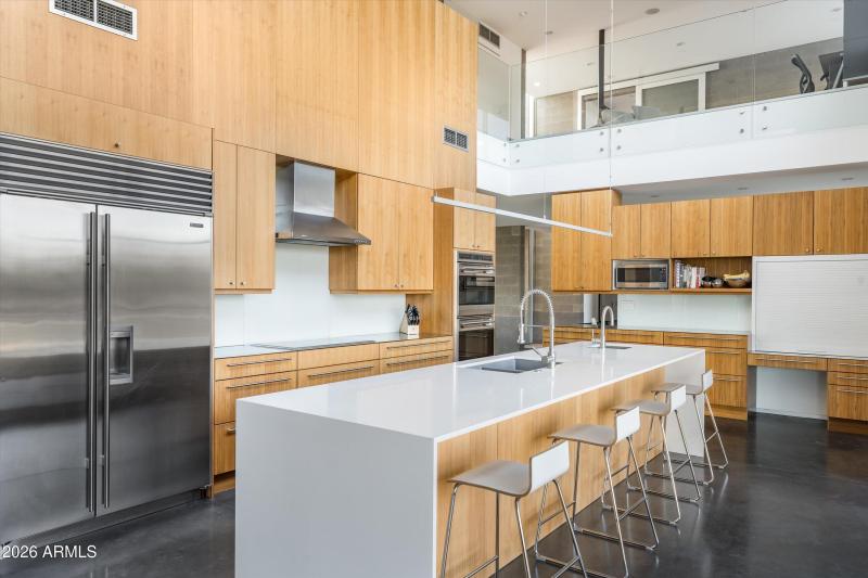 024-10010 E Jenan Dr (24 of 116)