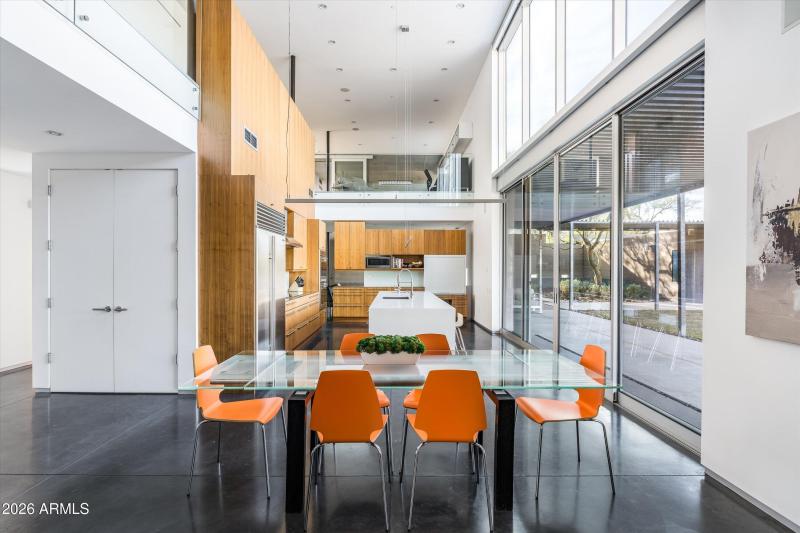 025-10010 E Jenan Dr (25 of 116)