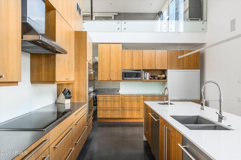 026-10010 E Jenan Dr (26 of 116)