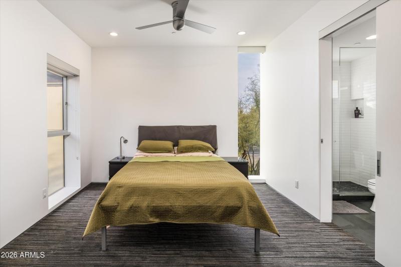 060-10010 E Jenan Dr (64 of 116)