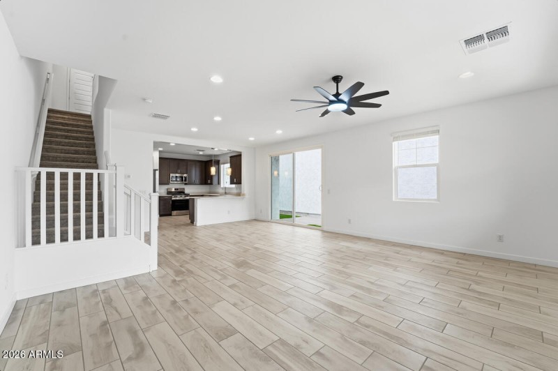 8336 E Peterson Ave-09