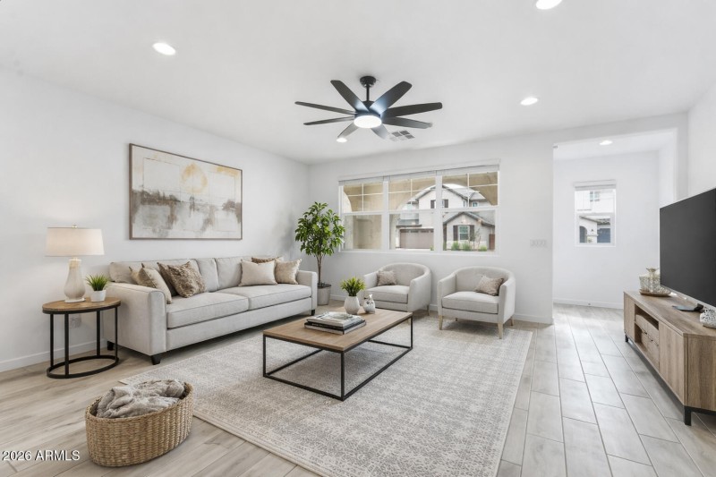 8336 E Peterson Ave-11