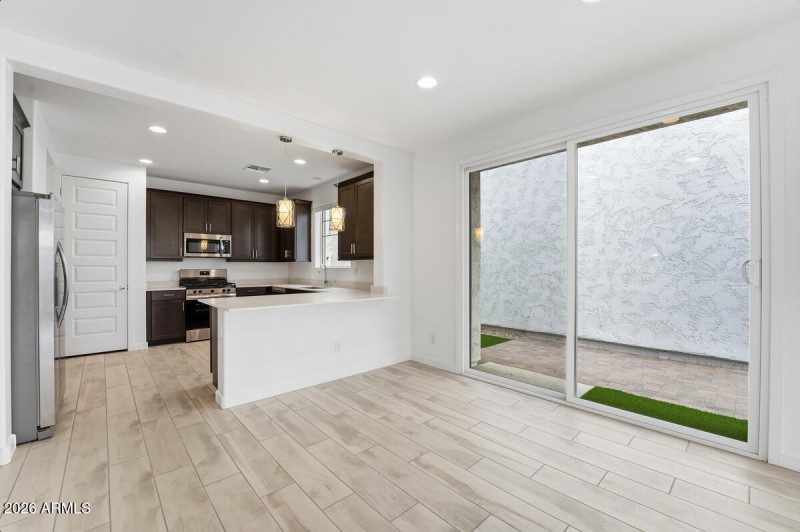 8336 E Peterson Ave-19