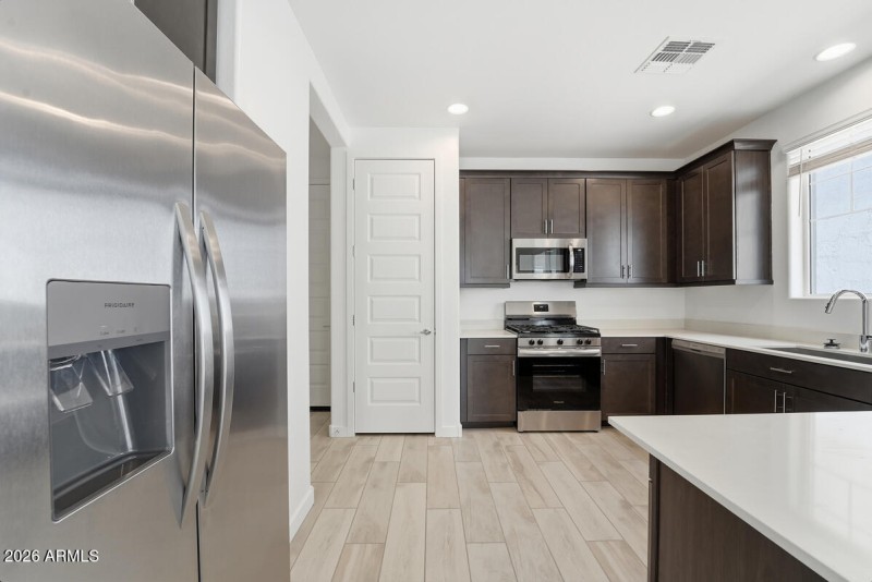 8336 E Peterson Ave-29