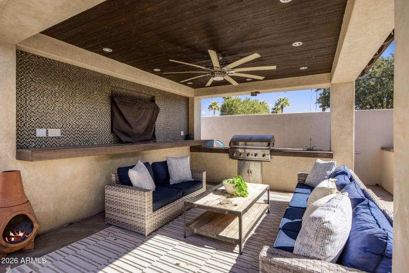 26-web-or-mls-D46A10027