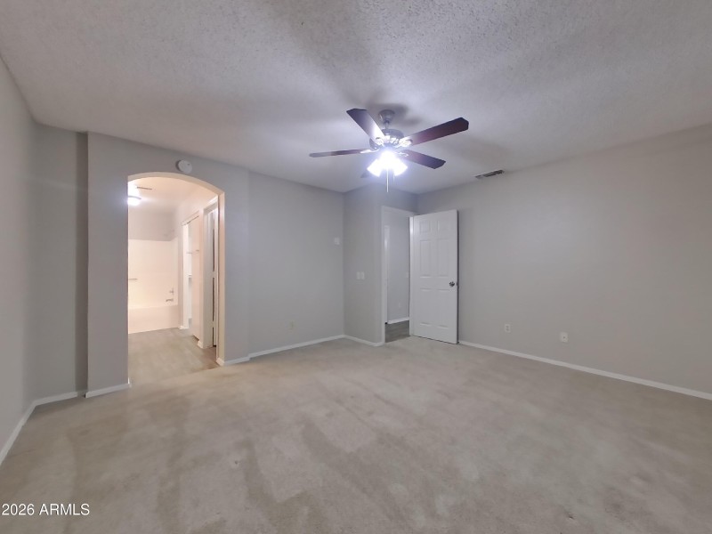 6_pc_0DhaXTntVR_Vyy1p1Jzy4_layout_0