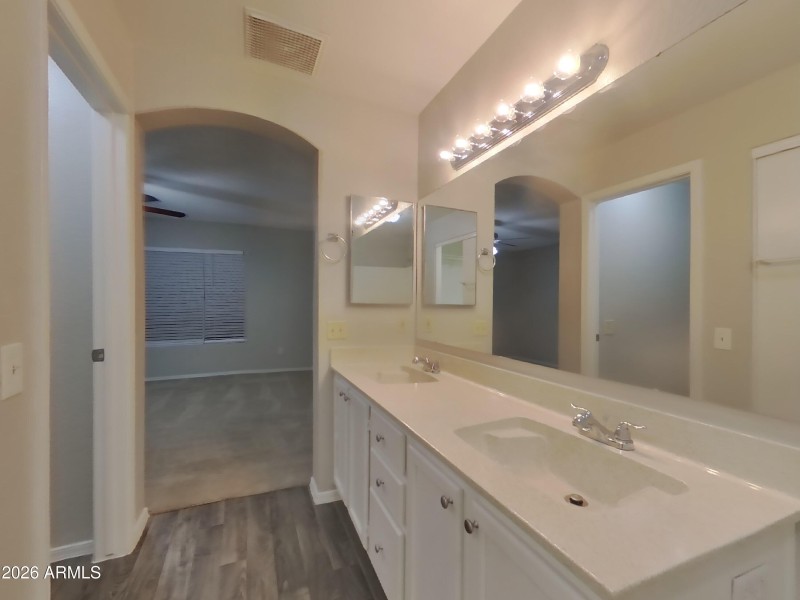 9_pc_dpUTJjppNv_vRYQp0f0KH_layout_1