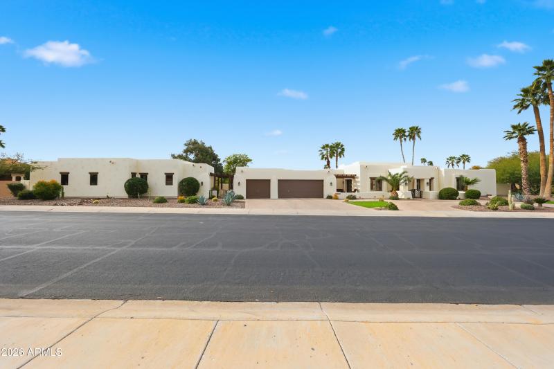 Front showing casita and house