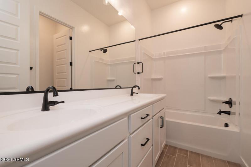 Tri Pointe Soleo 620 - Bathroom 3-1MLS