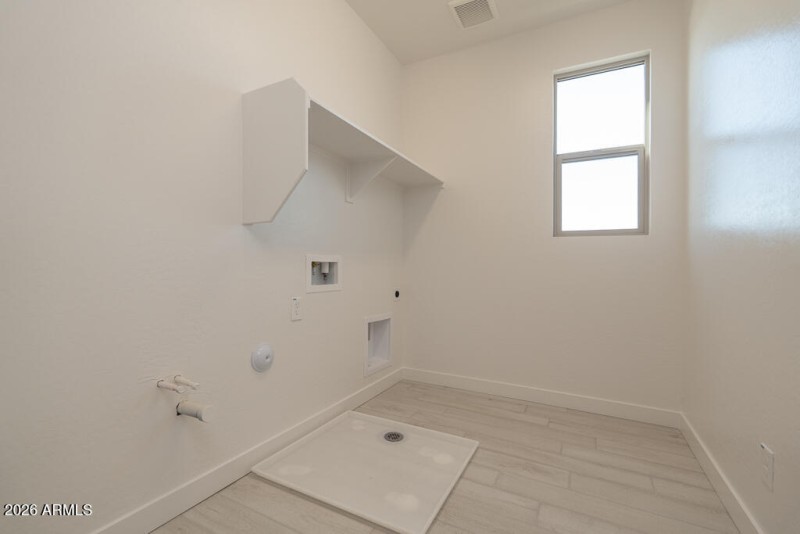 Tri Pointe Soleo 622 - Laundry-1MLS