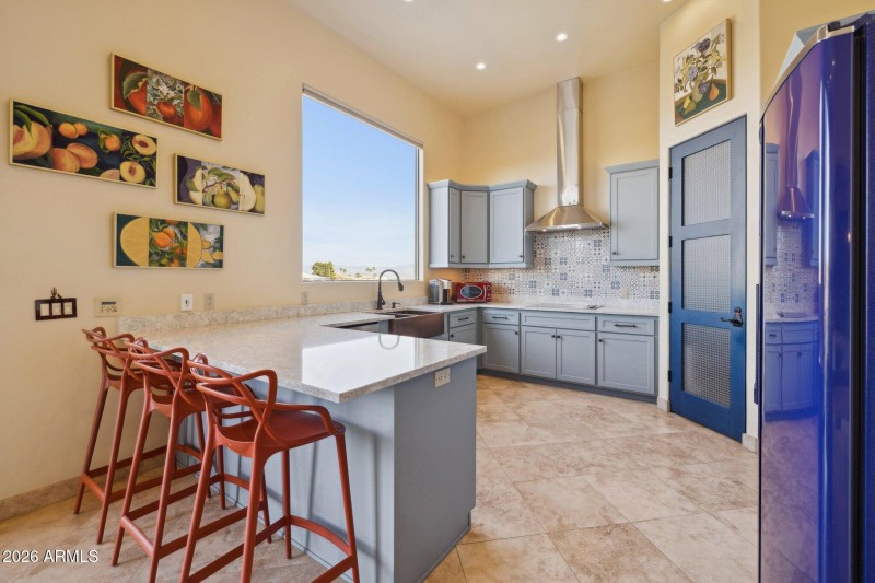 The Awesome 6' Square