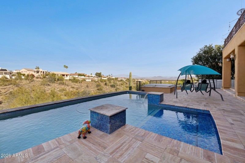 Beautiful Tiled Beach Entry