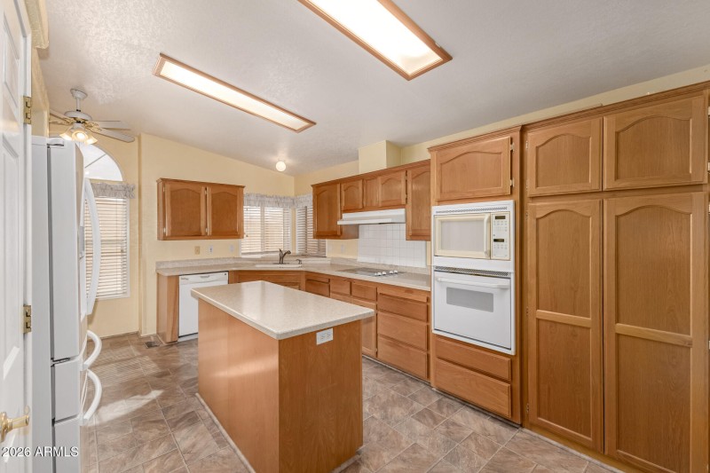 Kitchen With Lots of Storage
