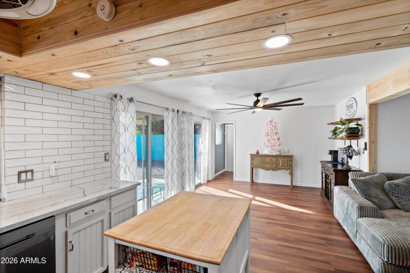 17-Kitchen to Dining