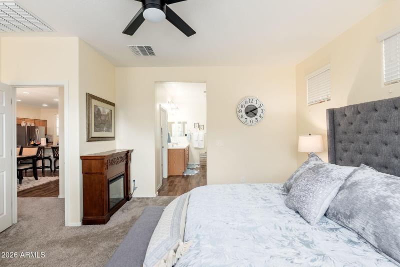 10190 W Los Gatos Dr - 17