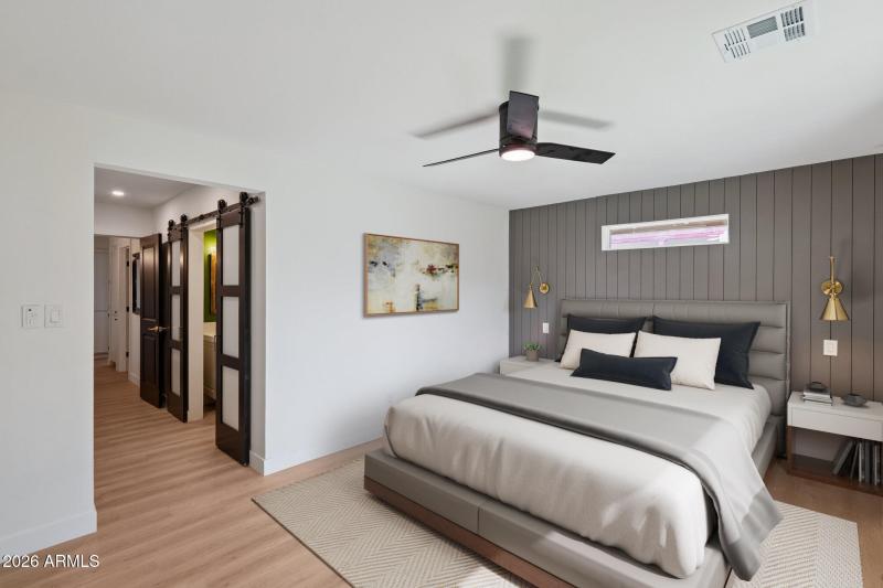 23-web-or-mls-735-e-manhatton-dr_final