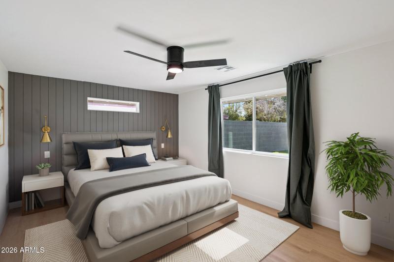 22-web-or-mls-735-e-manhatton-dr_final