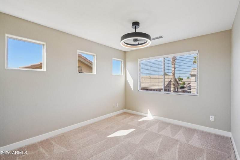 23-web-or-mls-W Thompson Way-S2002-023