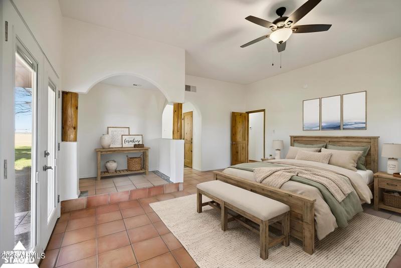 24-web-or-mls-7496-s-linda-lou-rd