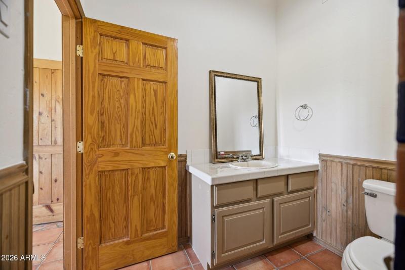 40-web-or-mls-7496-s-linda-lou-rd