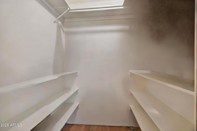 47-web-or-mls-7496-s-linda-lou-rd