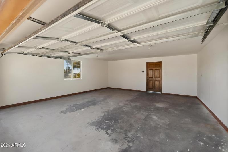 57-web-or-mls-7496-s-linda-lou-rd