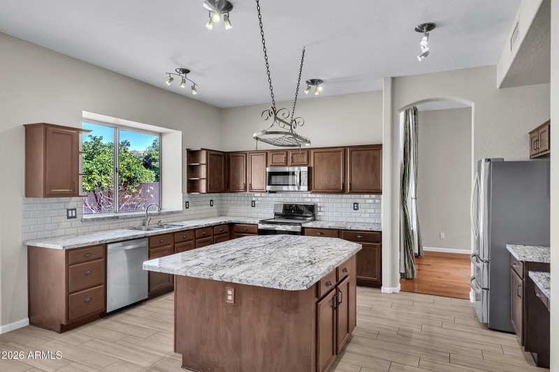 3108 E Wildwood Dr-15