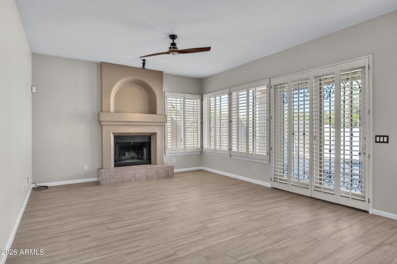 3108 E Wildwood Dr-21