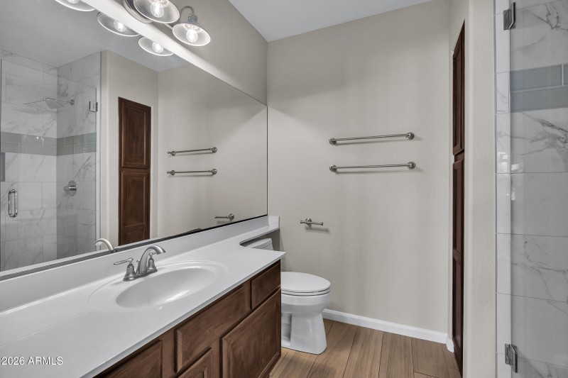 3108 E Wildwood Dr-26