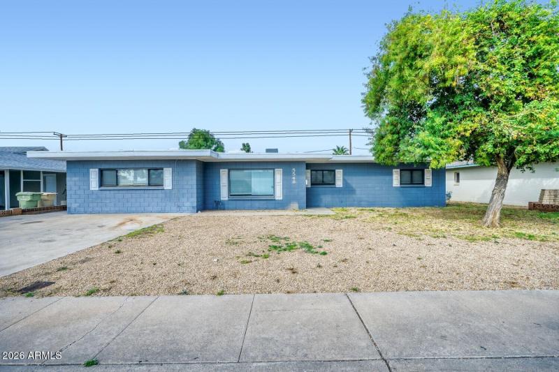 5548 W Belmont Ave - Web Quality - 002 -