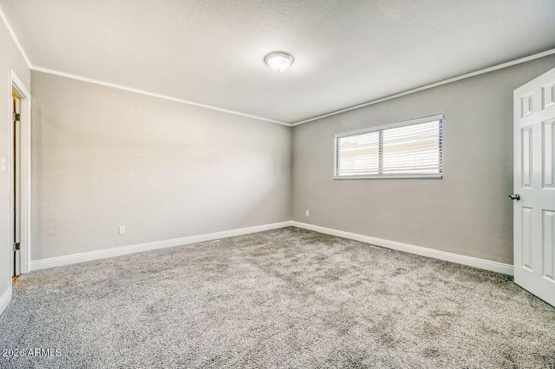 5548 W Belmont Ave - Web Quality - 021 -