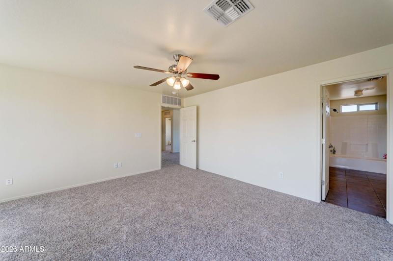 880 S Buena Vista Dr-18