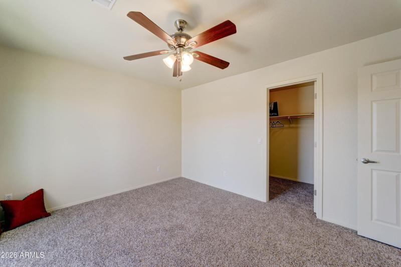 880 S Buena Vista Dr-24