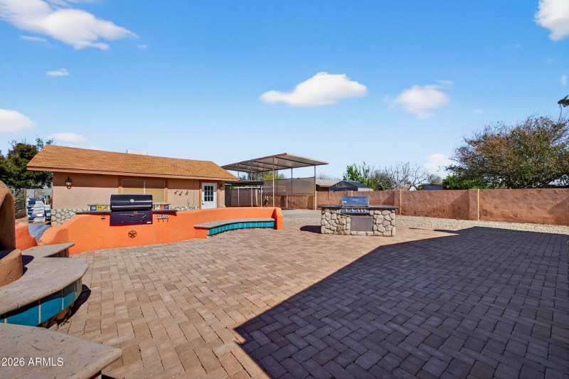 Entertainers Backyard