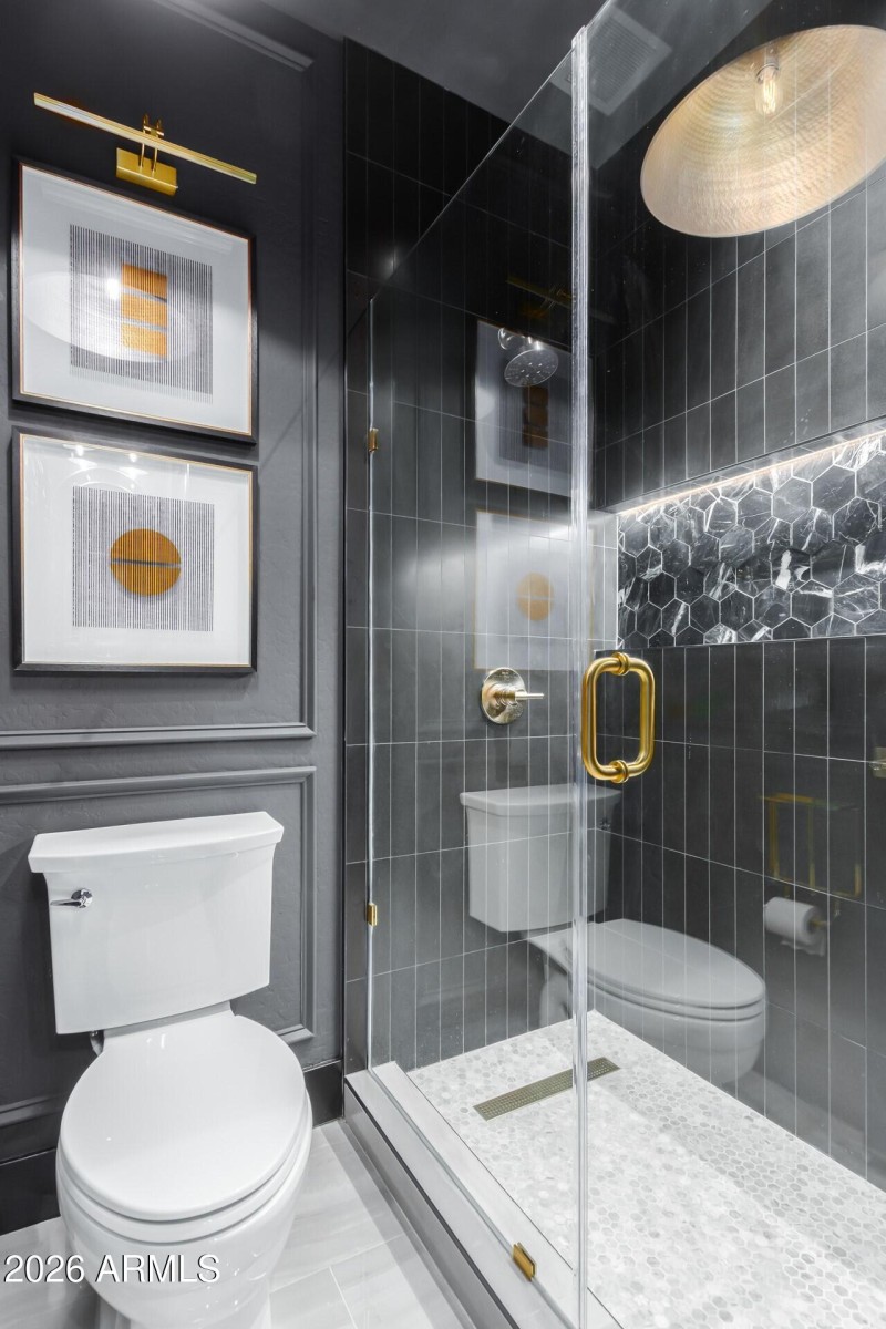 062_Guest Bathroom 4