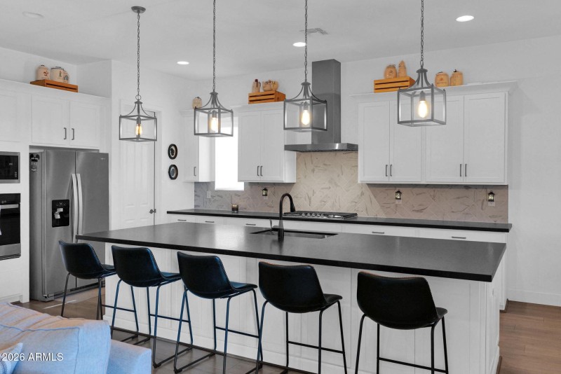 27-web-or-mls-P1525356