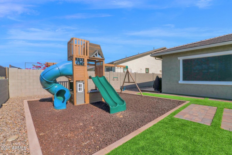 40-web-or-mls-P1525393