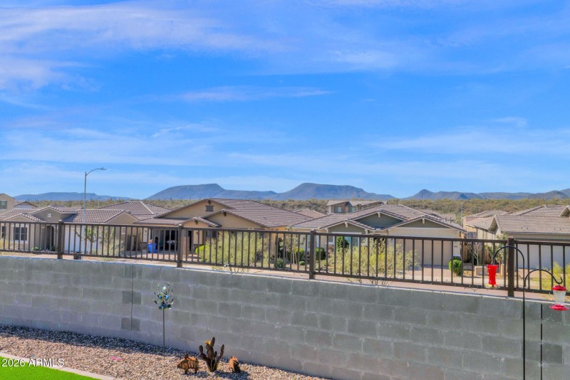 43-web-or-mls-P1525397