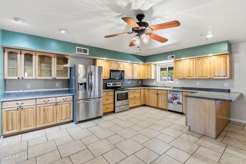 2418 S 226th Dr-----7