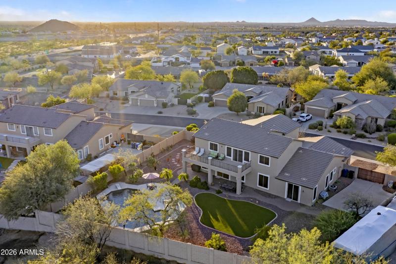 72fixed-7855 E Kenwood St_RedHogMedia