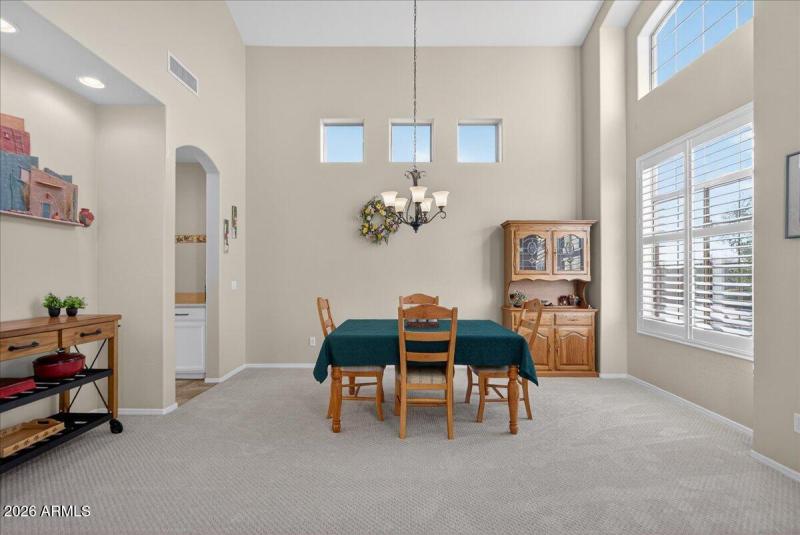 12-7855 E Kenwood St_RedHogMedia