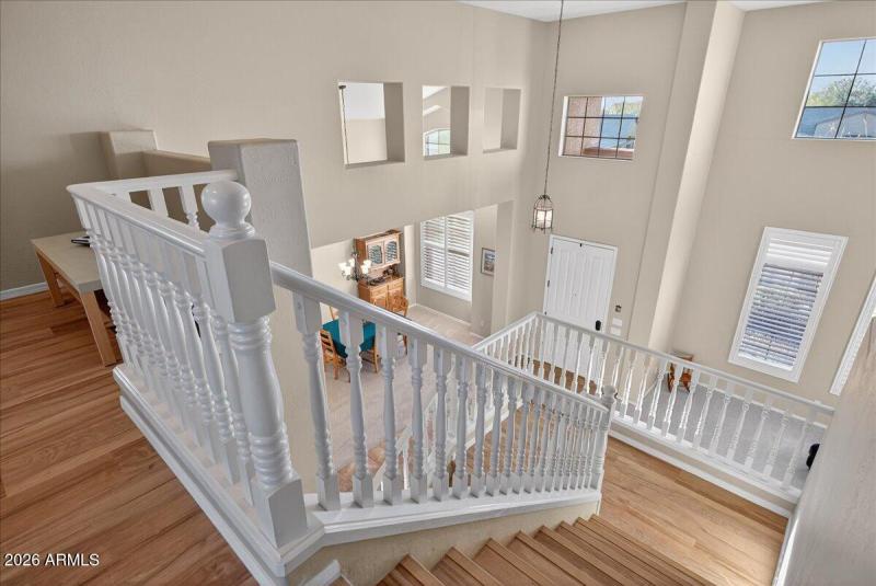 33-7855 E Kenwood St_RedHogMedia