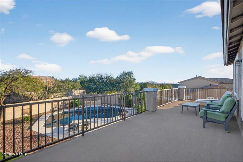 47-7855 E Kenwood St_RedHogMedia