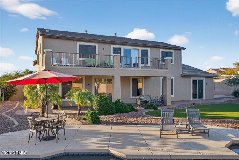 56-7855 E Kenwood St_RedHogMedia