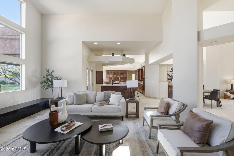 5332 W Misty Willow Lane