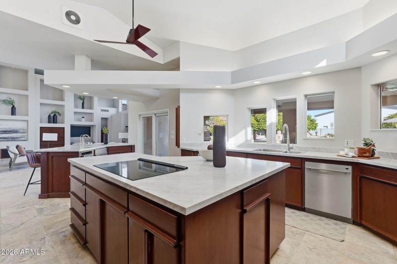 5332 W Misty Willow Lane