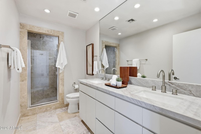 5332 W Misty Willow Lane