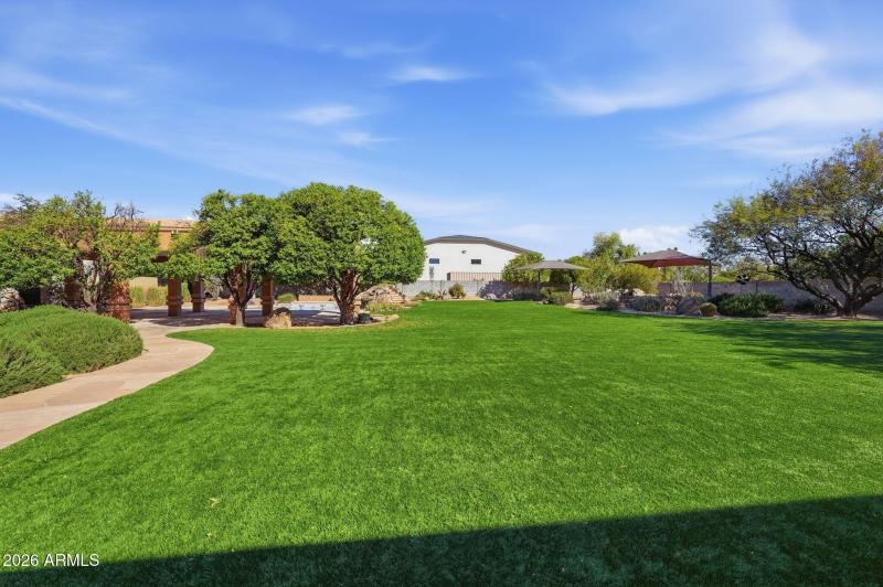 5332 W Misty Willow Lane